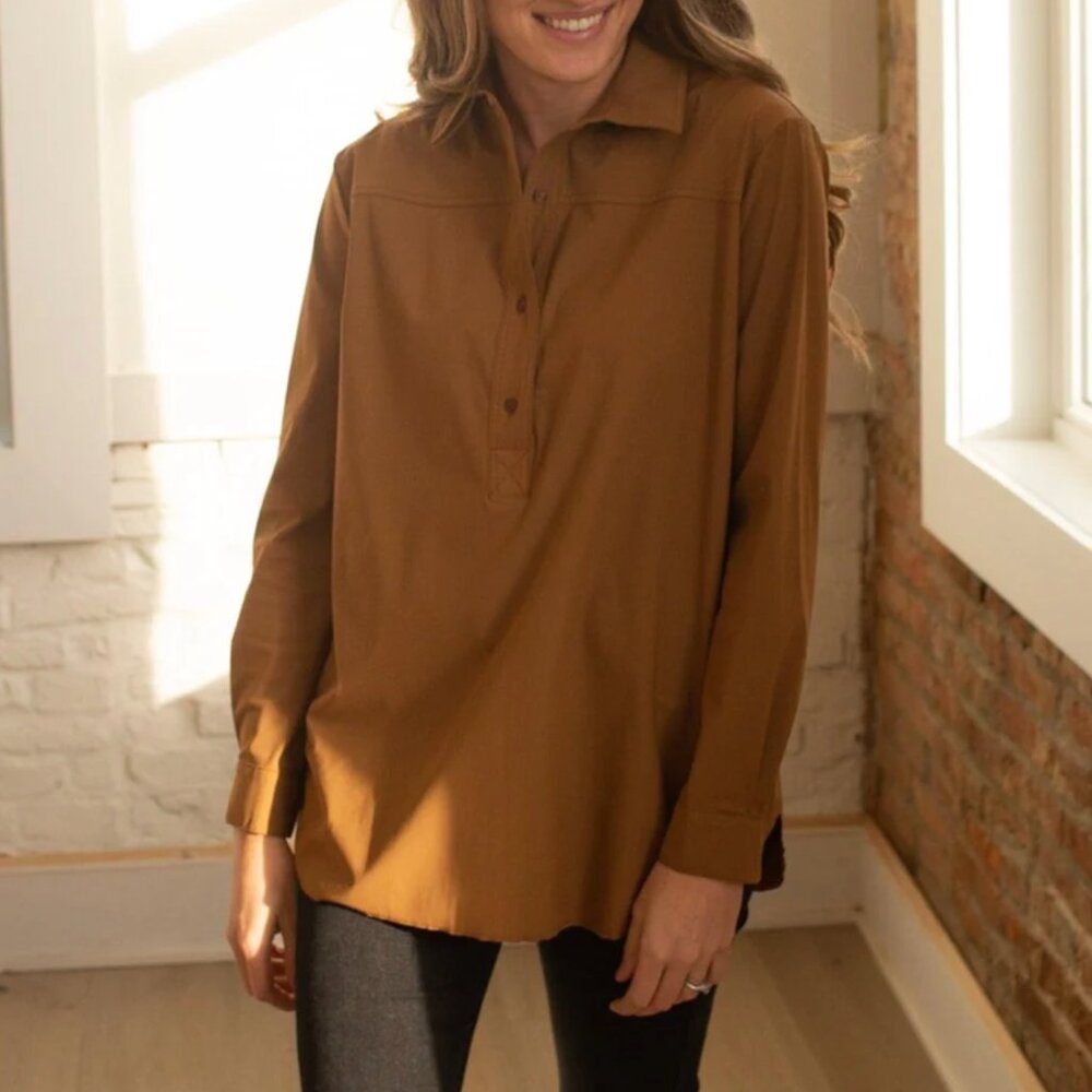 Lyssé Delia Sporty Pull On Blouse